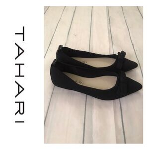 TAHARI black flats